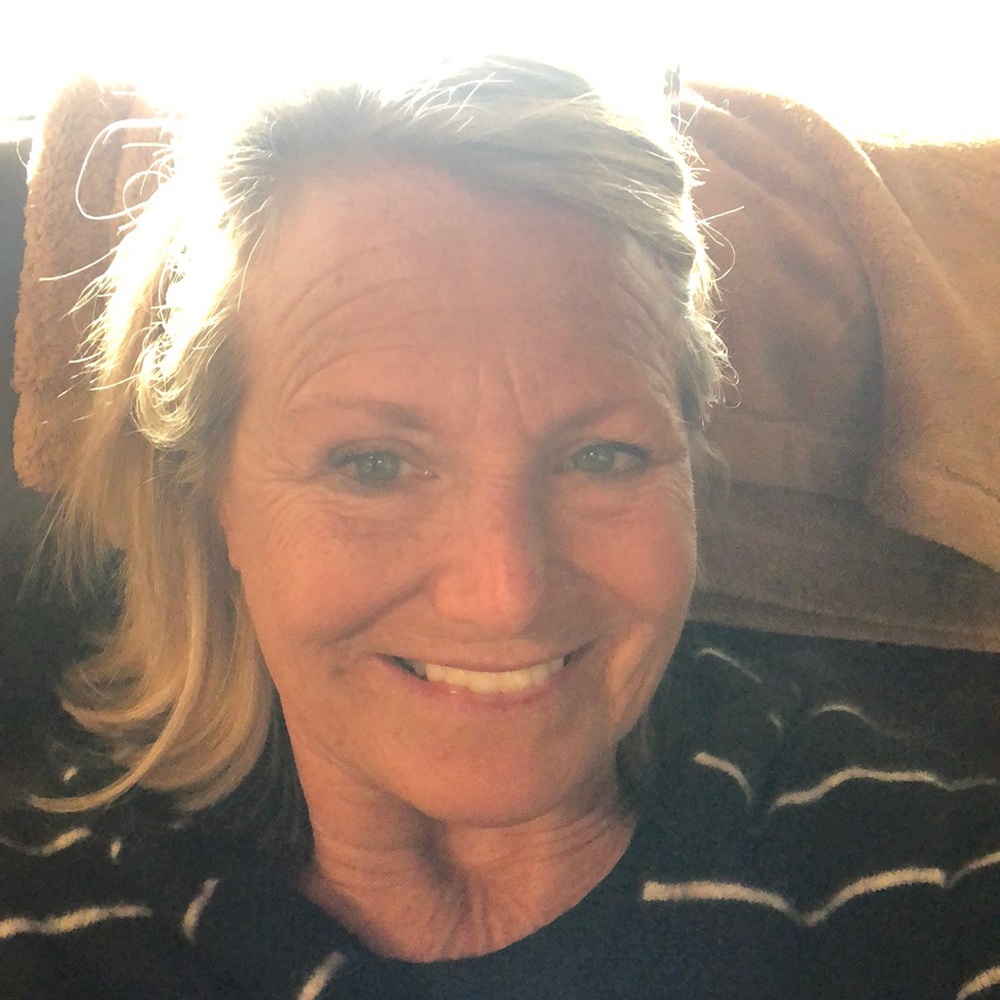 Meet your Posher, Connie